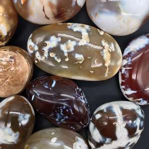 Piedra de Palma de piedra desnuda de ágata Orca Multicolor natural pulido para masaje o decoración, venta al por mayor - Product Image 4