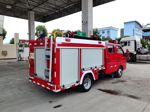 Camion de lutte contre l'incendie à mousse et eau Dongfeng 4X2 2m³ hautement maniable pour les rues étroites et les opérations de sauvetage urbain - Product Image 5