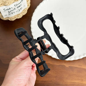 Accessoires de mode pour cheveux pour femmes, pince à cheveux carrée à motif ondulé de 9,7 cm, pince requin moyenne antidérapante en plastique - Product Image 5