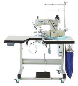 Máquina de coser interlock Zoyer 600-33DA de cama cilíndrica con cortador lateral derecho, motor directo, cortahilos automático y dispositivo para elásticos - Product Image 2
