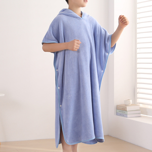 Serviette <span class=keywords><strong>de</strong></span> <span class=keywords><strong>bain</strong></span> à capuche tête d'ours <span class=keywords><strong>de</strong></span> dessin animé mignon polaire en flanelle douce pour les enfants pour un usage domestique peignoir <span class=keywords><strong>Cape</strong></span> à séchage rapide multifonctionnel - Product Image 1