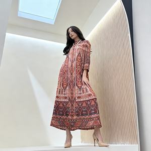 Nouvelle robe Abaya élégante en polyester avec broderie de paillettes pour femmes musulmanes, fournisseur en gros - Product Image 3