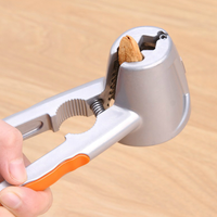 Pince multifonctionnelle pour casse-noisettes, noix d'amande et noix de noisette, outil de cuisine