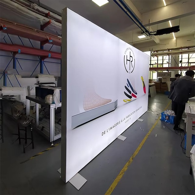 Silicone Edge Graphic Wall Customization Design Aluminum Frame Illuminated Fabric Standing SEG Led Light Box for Advertising