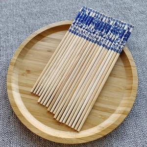 Baguettes carrées en porcelaine bleue et blanche de 5,5 cm, emballées individuellement, jetables, idéales pour les plats à emporter et le fondue - Product Image 1
