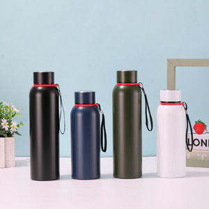 Bouteille d'eau portable en acier inoxydable, thermos isotherme avec cordon, logo personnalisé, gourde de voyage pour sports de plein air - Product Image 4