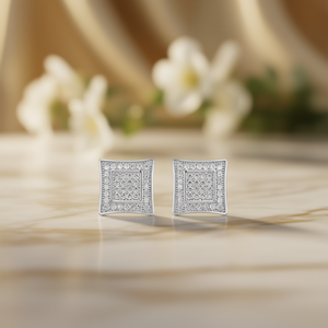 Orecchini a Perno Geometrici Classici da Donna in Lega con Cristalli e Strass Quadrati Micro-Incastonati, Gioielli alla Moda - Product Image 2