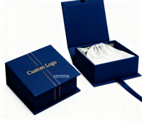 Elegante Scatola per Gioielli di Lusso Personalizzata, Confezione Rigida Fatta a Mano con Chiusura Magnetica e Nastro