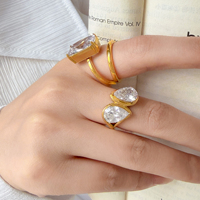 Ensemble de bagues de luxe en acier inoxydable plaqué or 18 carats avec zircone cubique, résistantes au ternissement, double bande, pour femmes