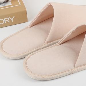 Pantofole di Lusso per Hotel in Peluche Stella, Lino e Pile Corallo, Biodegradabili, Ecologiche, Lavabili e Usa e Getta - Product Image 6