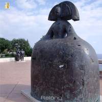 Escultura de Bronce de Alta Calidad de Manolo Valdez para Jardín o Parque al Aire Libre