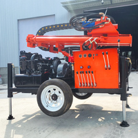 Plateforme de forage de puits d'eau mobile multifonctionnelle à moteur diesel, pompes à boue, compresseurs d'air, force de levage de 14 tonnes, forage maximal de 200 m