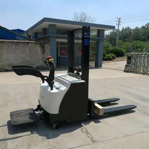 Apilador Eléctrico Completo de 1.5T, 1600mm, 2000mm, 2500mm, <span class=keywords><strong>4500mm</strong></span>, Montacargas de Paletas con Pedal, Nuevo Elevador de Paletas Eléctrico con Neumáticos Sólidos AWD en Oferta - Product Image 6