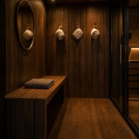 Salle de sauna et douche combinées avec zone de vestiaire en cèdre rouge, suite complète 3 zones pour 4 personnes