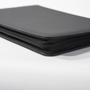 Tarjetero Minimalista de Microfibra y Cuero Sintético, Sin Cierre, Diseño Rígido Negro para Almacenamiento de Tarjetas - Product Image 2