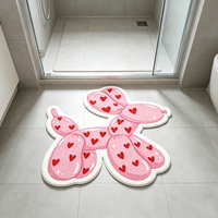 Tapis en fausse fourrure de cachemire imprimé sur mesure, tapis de forme irrégulière, tapis décoratif pour la maison, tapis doux et moelleux, tapis de luxe moderne, tapis rose à motif de papillon