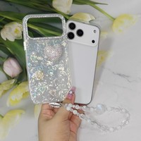 Coque de téléphone de luxe pour filles, texture de coquille holographique en forme de cœur, cœur en diamant 3D, rose, perle avec bracelet à perles pour iPhone X à 18 Samsung
