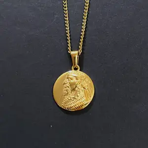 Religiöse Half Saint Halskette 18 Karat vergoldeter Edelstahl Saint Christopher Medaille Christian Jesus Jungfrau Maria Halskette
