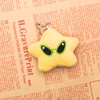 Porte-clés en peluche Aliens en gros, breloques étoiles mignonnes, porte-clés chat Alien vert, pendentifs de sac, cadeaux pour enfants, logo personnalisé, fournisseurs OEM ODM
