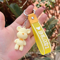 Porte-clés pendentif ours 3D mignon dessin animé, accessoires créatifs pour couple, breloque animale en caoutchouc PVC souple écologique, vente chaude
