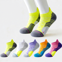 Chaussettes de course professionnelles pour marathon d'été, chaussettes de compression athlétiques à coupe courte, évacuent la transpiration, préviennent les odeurs, gardent les pieds au frais