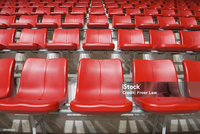 Siège de stade en plastique HDPE haute densité résistant aux intempéries pour gradins et tribunes