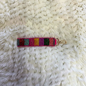 Porte-clés en feutre tissé avec motif de fruits brodé à la main, écologique, durable, cadeau pour la fête des mères - Product Image 1