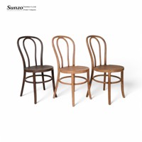 Chaise de salle à manger en résine PP style bois courbé, construction monobloc en plastique, coussin en option pour fêtes, cafés, restaurants, événements extérieurs