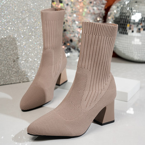 Nuovi <span class=keywords><strong>Stivaletti</strong></span> Autunno Inverno con <span class=keywords><strong>Tacco</strong></span> Grosso, Punta Affusolata, Stivali <span class=keywords><strong>a</strong></span> <span class=keywords><strong>Calzino</strong></span> Elasticizzati, Suola in Gomma, Stile Europeo-Americano - Product Image 6
