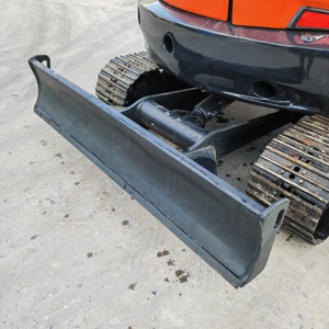 Miniexcavadora Usada Kubota KX165 de 6.5 Toneladas con Cola Corta, Excavadora Hidráulica para Jardinería y Construcción Municipal - Product Image 4