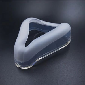 ชิ้นส่วนยางพิเศษแบบกำหนดเอง ผู้ผลิตพลาสติกเกรดทางการแพทย์จากจีน ชิ้นส่วนซิลิโคนนำกลับมาใช้ใหม่ได้สำหรับหน้ากากอนามัยทางการแพทย์ ได้รับการรับรองมาตรฐาน ISO9001 - Product Image 1