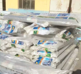 Prix usine chinois plastique perforé LDPE fraise tomate 25mic 20mic film de paillis/papier de <span class=keywords><strong>paillage</strong></span> agricole pour l'ensemencement - Product Image 6