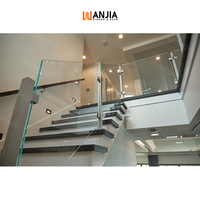 Rampes de balcon de patio personnalisées au design moderne rampe d'escalier en acier inoxydable balustrade en verre rampe d'escalier en verre