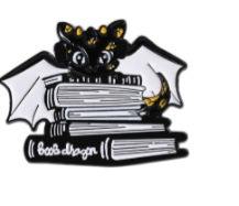 Pin de metal 3D con esmalte de níquel negro, inspirado en la novela de fantasía Fourth Wing, para amantes de la <span class=keywords><strong>literatura</strong></span>, con dragones lindos/románticos impresos en letterpress - Product Image 5