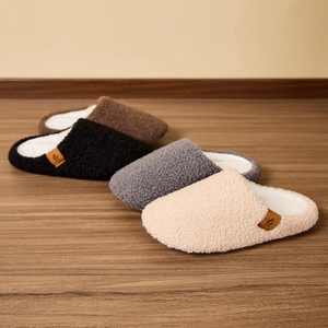 Nouveau produit : Pantoufles d'intérieur, pantoufles en TPR, pantoufles en peluche, pantoufles pour femmes, pantoufles d'extérieur, pantoufles pour hommes avec une grande promotion - Product Image 1