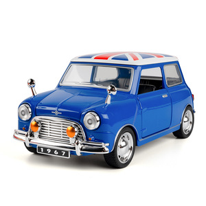 Coche de juguete MINI británico a <span class=keywords><strong>escala</strong></span> 1:32 de metal fundido a presión con batería de litio y control de fuerza - Product Image 1