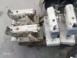 Máquina <span class=keywords><strong>de</strong></span> Coser Overlock <span class=keywords><strong>de</strong></span> Tres Agujas con Cabezal Cuadrado SIRUBA F007 <span class=keywords><strong>de</strong></span> Segunda Mano, Origen Taiwán, China - Product Image 6