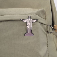 Badge en émail avec motif de statue de Christ pour sac, chapeau, vêtement et ornement de style personnel