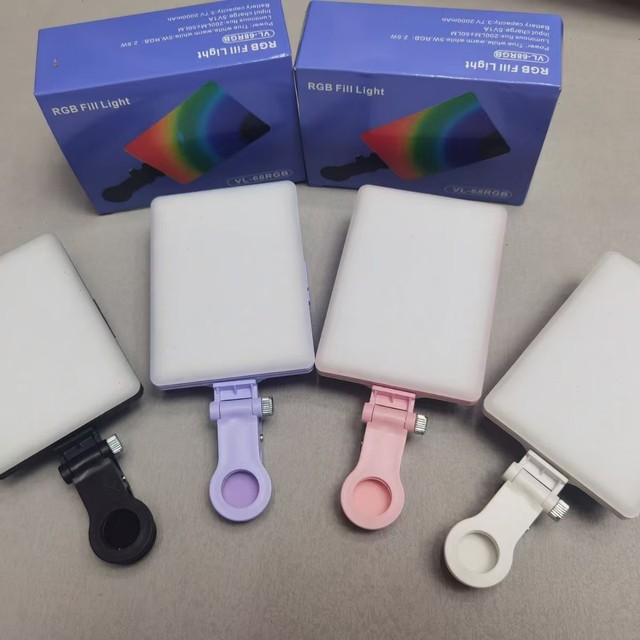 RGB LED Fill Light Portable Live Streaming Makeup Zoom Call Clip Light with CRI 80 TLCI 97 10W
