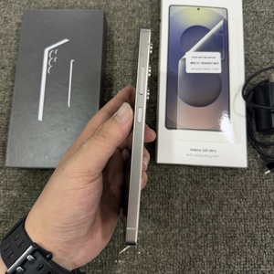 Galaxy S25 Ultra 5G รุ่นดั้งเดิม สมาร์ทโฟนขายส่ง กล้องหลัง 108MP หน้าจอ AMOLED เซ็นเซอร์ลายนิ้วมือ สีเงิน - Product Image 5