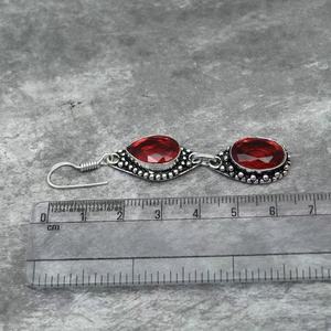 Pendientes de estilo bohemio para mujer, con diseño de lágrima y rubí, engaste de bisel, joyería de fiesta, poste de cobre para la oreja - Product Image 4