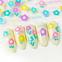 Autocollants d'Ongles 3D Personnalisés Classiques Frais, Décorations Adhésives, Breloques et Accessoires d'Ongles de Luxe, Autocollants d'Ongles 3D Dessin Animé