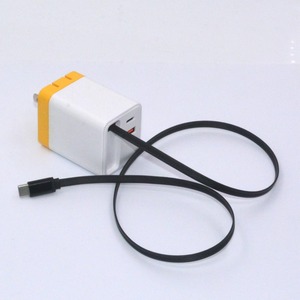 Amz Hot Bán Đa Chức Năng Loại C Nhanh Chóng Sạc Điện Thoại Di Động Sạc Với Có Thể Thu Vào Cáp Cho Iphone 16 17 <span class=keywords><strong>Android</strong></span> - Product Image 4