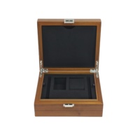 Boîte à montres en bois massif naturel, doublure en velours, insert en mousse, quincaillerie métallique, logo personnalisé pour marque de montres, vente en gros et cadeau haut de gamme