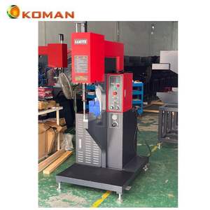 Mâchoires de frein hydrauliques rotatives Easytech et machine de rivetage de meulage d'écrou en T industrielle - Product Image 2