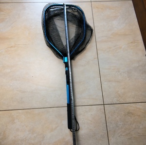 Épuisette pliable portable de 84 cm en alliage d'aluminium avec sac de rangement pour la pêche à la ligne, la pêche en eau calme et la pêche en radeau - Product Image 4