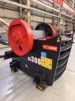 Concasseur à mâchoires Hongxing série HJ, ouverture d'alimentation plus carrée, haute efficacité, capacité 105-390t/h, moteur AC, fabriqué au Henan, garantie 1 an