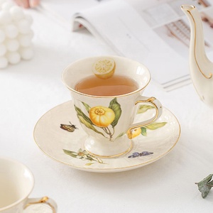 Taza de Té con Plato con Diseño de Limón Amarillo Europeo y Borde Dorado, Precio Económico en Promoción - Product Image 3