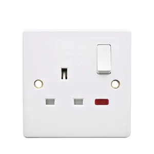 12 years experience similar mk design british standard wall switch socket