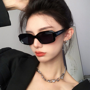 Fashionable and High End Rectangular <b>Sunglasses</b> Customized Millennium Spicy Girl <b>Sunglasses</b> - Product Image 1